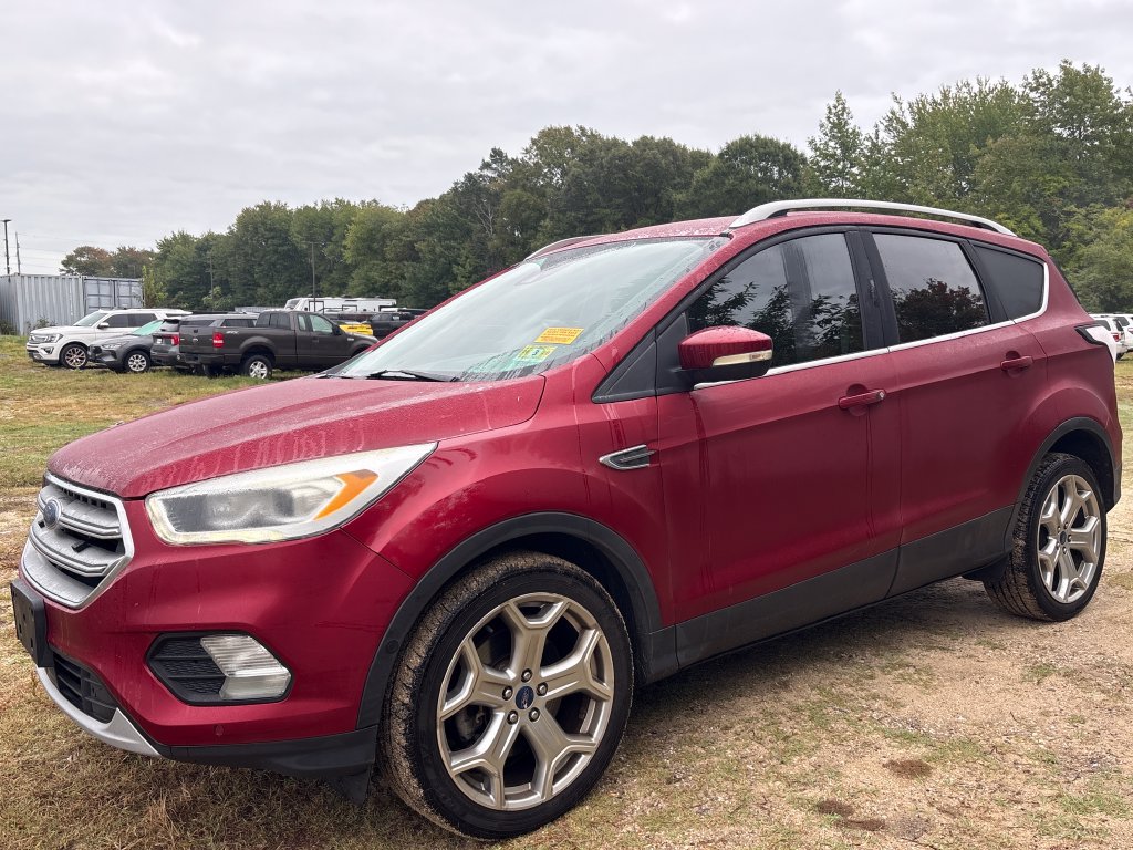Used 2017 Ford Escape Titanium w/ Equipment Group 301A FWD image 11