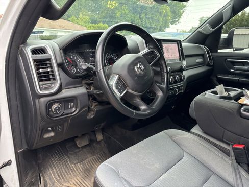 Used 2023 RAM 1500 Big Horn AWD/4WD image 5