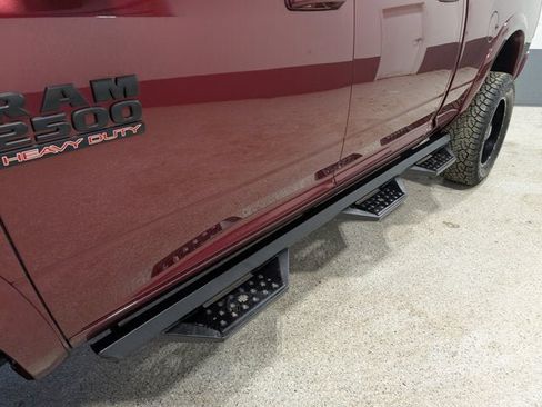 Used 2018 RAM 2500 Laramie w/ Sport Appearance Group AWD/4WD image 9