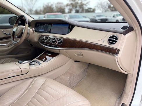 Used 2016 Mercedes-Benz S 550 4MATIC Sedan image 17