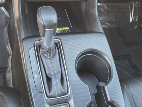 Used 2024 Honda Civic Sport Touring image 14