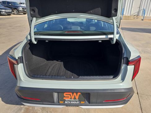 Used 2025 Kia K4 FWD image 12