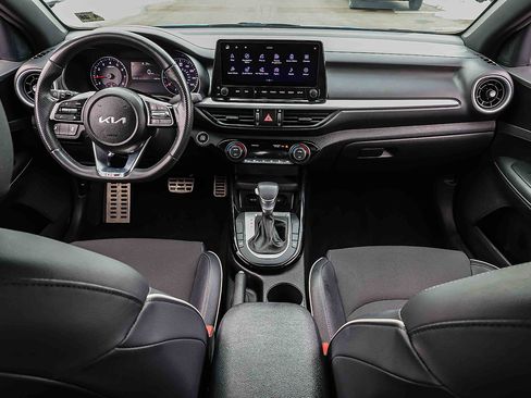 Certified 2023 Kia Forte GT-Line image 21