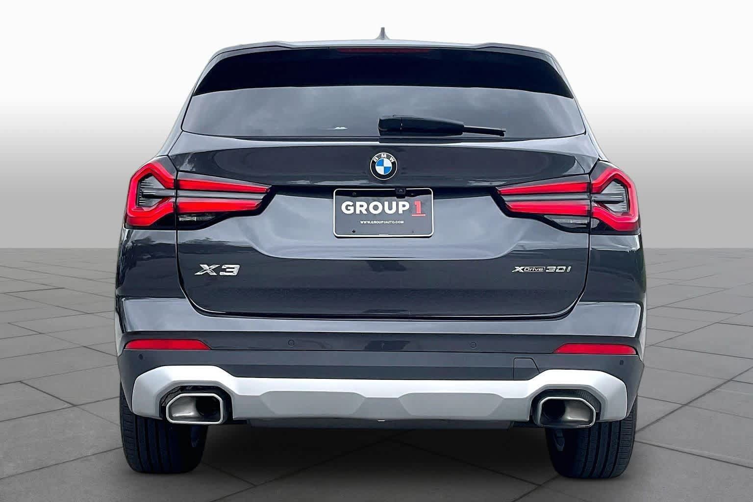 Used 2024 BMW X3 xDrive30i w/ Premium Package AWD/4WD image 4