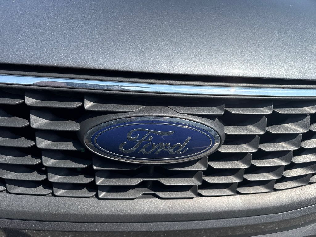 Used 2024 Ford Escape Active AWD/4WD image 4