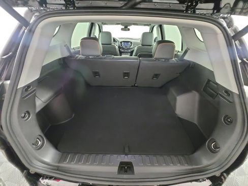 Certified 2024 GMC Terrain AT4 w/ Infotainment Package II AWD/4WD image 16