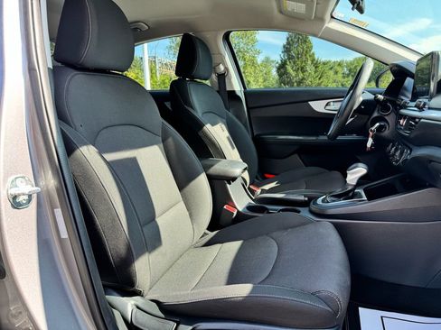 Used 2024 Kia Forte LXS image 30