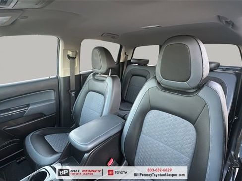 Used 2020 Chevrolet Colorado Z71 image 12
