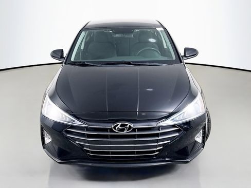 Used 2019 Hyundai Elantra SE w/ Cargo Package image 2