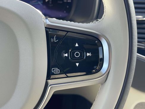 Certified 2024 Volvo XC90 T8 Plus w/ Protection Package Premier image 23