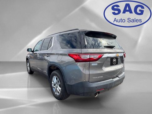 Used 2019 Chevrolet Traverse LT FWD image 4