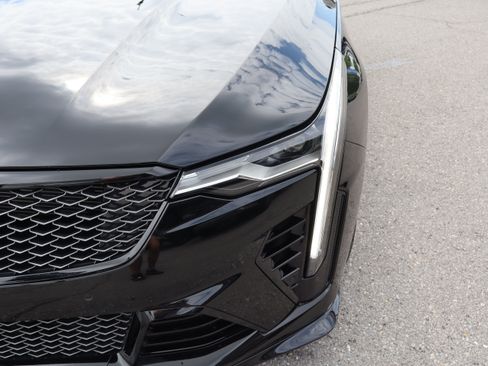 Used 2023 Cadillac CT4 V Blackwing RWD image 9