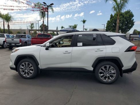 New 2025 Toyota RAV4 XLE Premium image 6