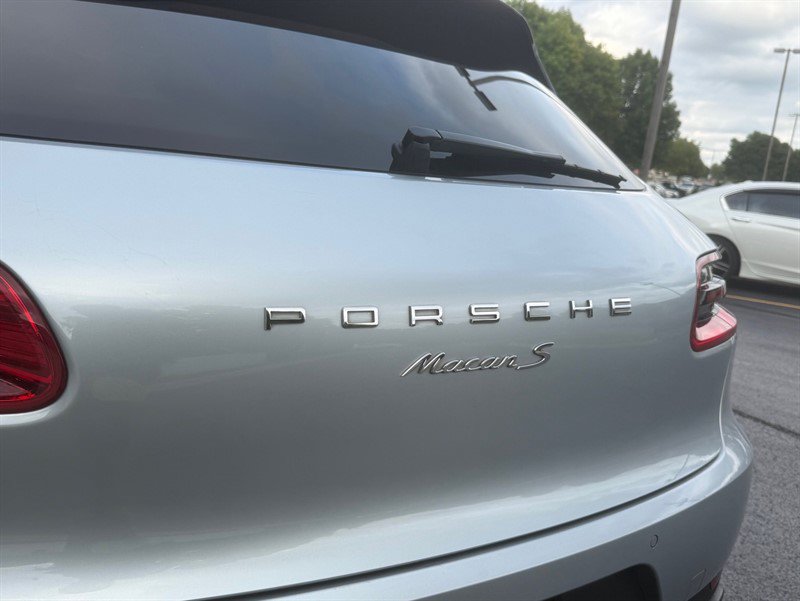 Used 2016 Porsche Macan S AWD/4WD image 31