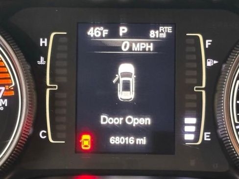Used 2017 Jeep Cherokee Latitude FWD image 21
