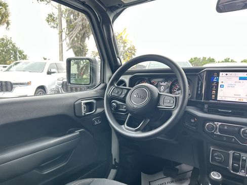 New 2026 Jeep Gladiator Sport AWD/4WD image 55