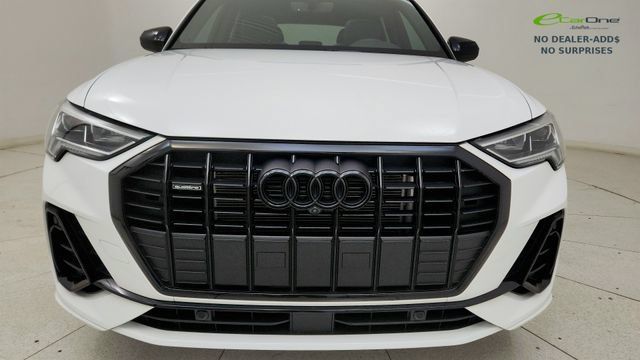 Used 2025 Audi Q3 2.0T Premium Plus w/ Premium Plus Package AWD/4WD image 24