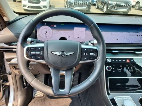 Used 2025 Genesis GV80 2.5T Standard image 15