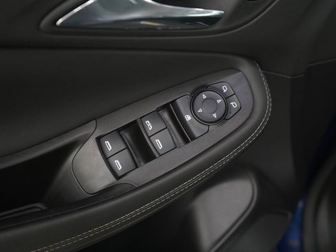 Used 2023 Buick Encore GX Select w/ Safety Package II AWD/4WD image 19