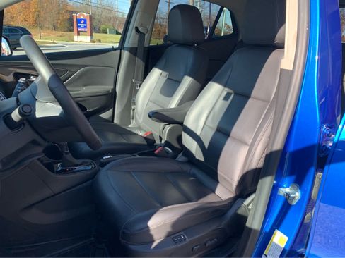 Used 2017 Buick Encore Essence image 12