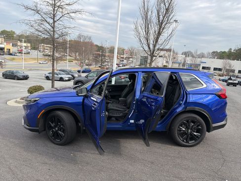 Used 2025 Honda CR-V Sport Touring image 17