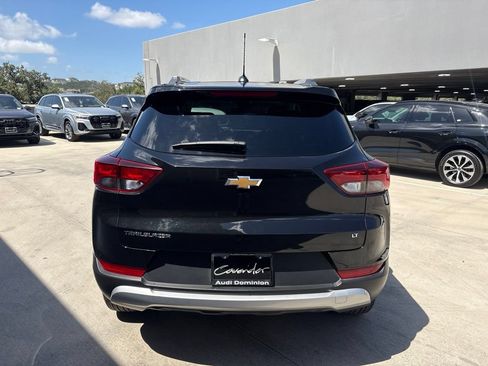 Used 2025 Chevrolet TrailBlazer LT FWD image 12