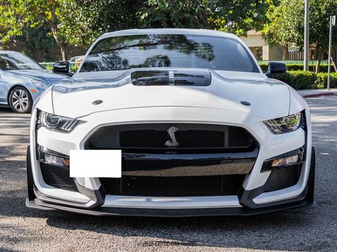 Used 2022 Ford Mustang Shelby GT500 w/ Carbon Fiber Track Pack image 13