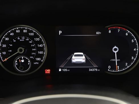 Used 2023 Genesis G70 2.0T w/ Sport Prestige Package image 20