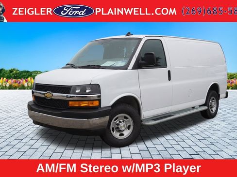 Used 2024 Chevrolet Express 2500 w/ Driver Convenience Package RWD image 1