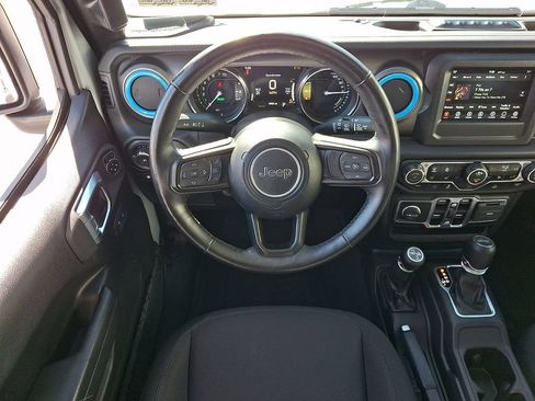 Used 2023 Jeep Wrangler Unlimited w/ Cold Weather Group AWD/4WD image 13