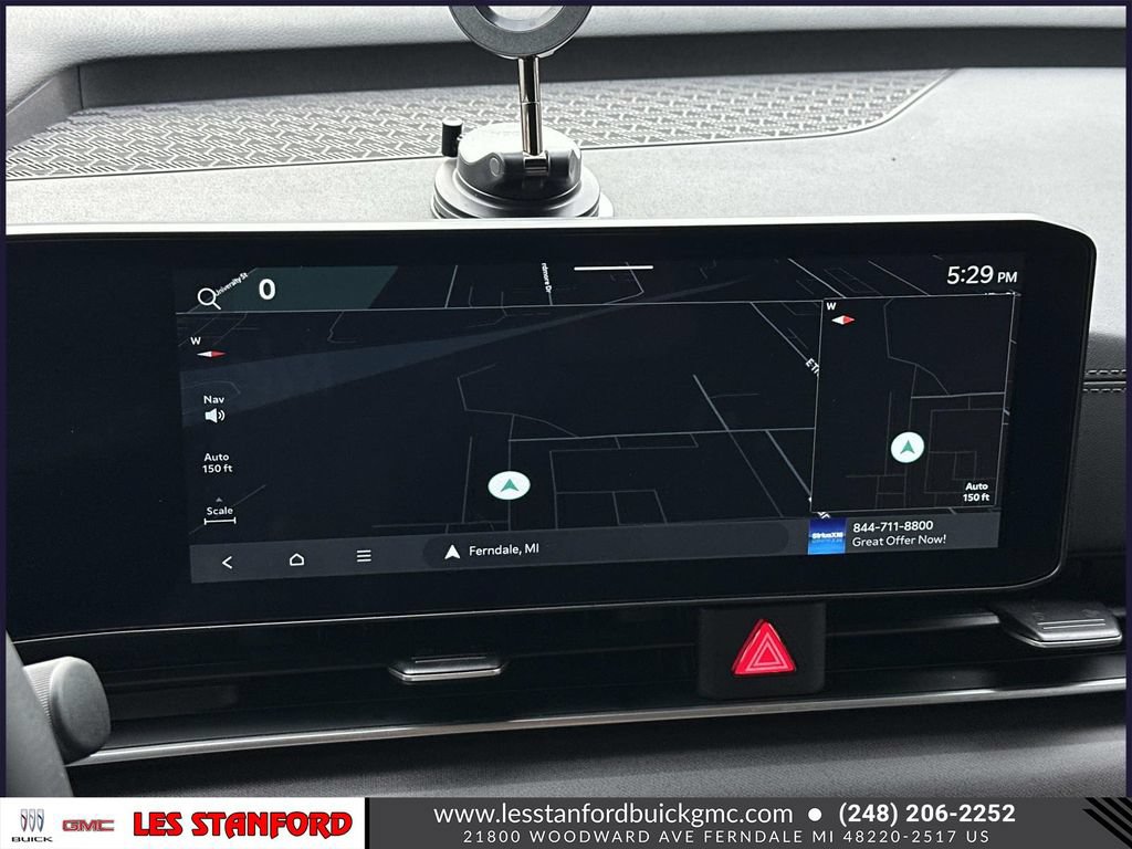 Used 2025 Kia Carnival EX FWD image 31