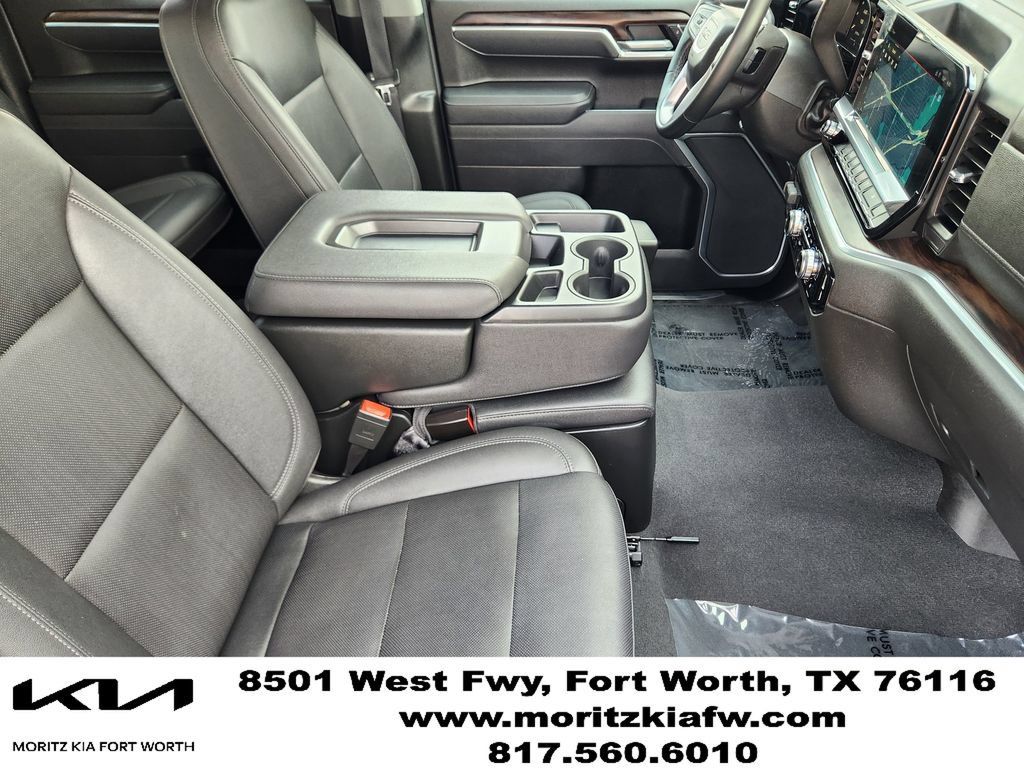 Used 2026 GMC Sierra 1500 SLT RWD image 13