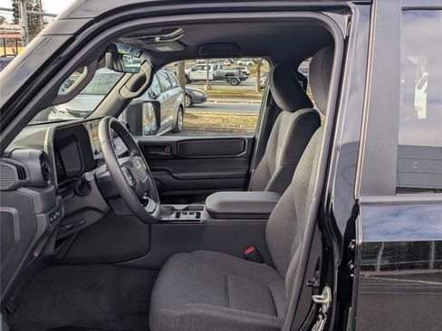 Used 2024 Toyota Land Cruiser image 15