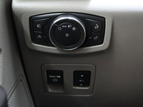 Used 2019 Ford F150 XLT w/ Equipment Group 302A Luxury RWD image 26