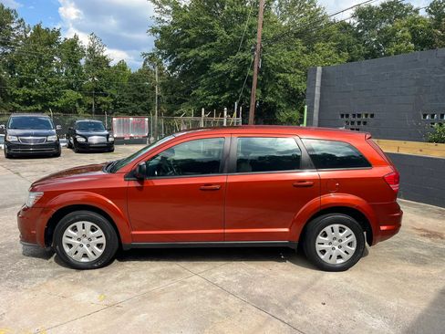 Used 2014 Dodge Journey American Value Package w/ Flexible Seating Group FWD image 3