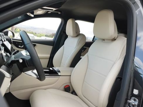 Used 2026 Mercedes-Benz GLC 300 image 23