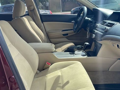 Used 2012 Honda Accord LX image 16