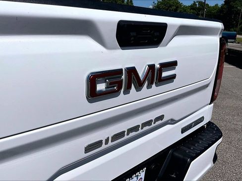 Used 2022 GMC Sierra 1500 Elevation AWD/4WD image 14