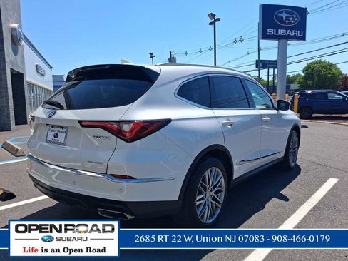 Used 2024 Acura MDX SH-AWD w/ Advance Package image 11