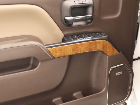 Used 2016 GMC Sierra 1500 SLT w/ Texas SLT Premium Package image 18