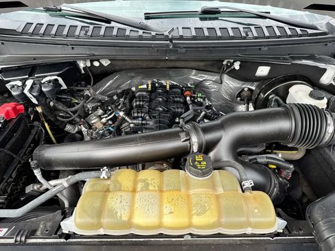 Used 2021 Ford Expedition Limited AWD/4WD image 27