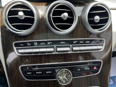 Used 2016 Mercedes-Benz C 300 4MATIC Sedan image 10