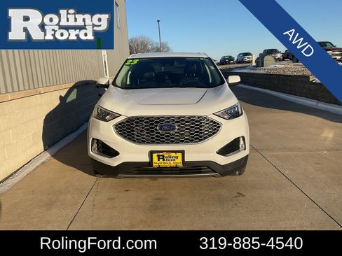 Used 2023 Ford Edge SEL w/ Convenience Package image 4