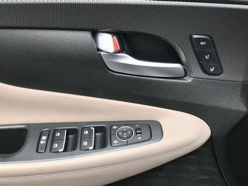 Used 2019 Hyundai Santa Fe FWD w/ Cargo Package image 16