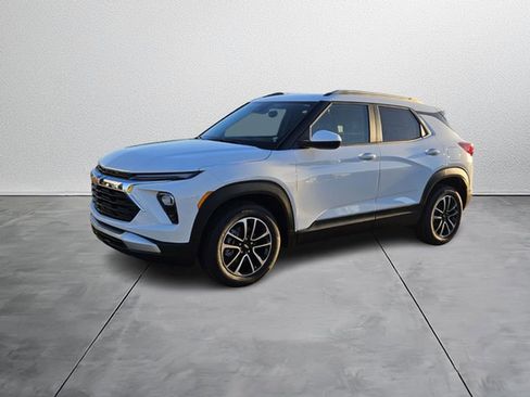 New 2026 Chevrolet TrailBlazer LT w/ Driver Confidence Package image 2