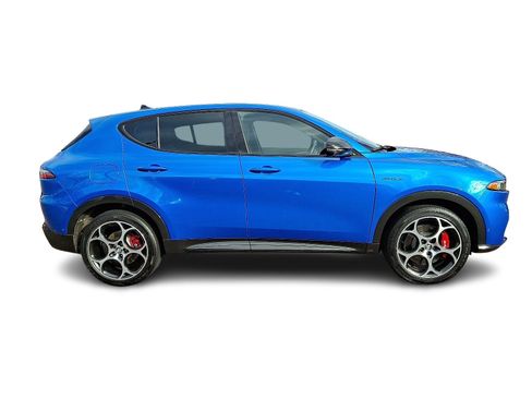 Used 2024 Alfa Romeo Tonale Veloce w/ Active Assist Package image 7