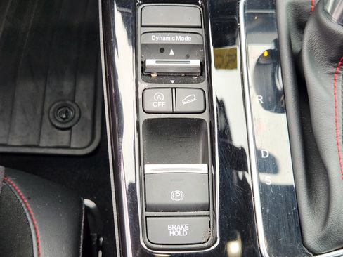 Certified 2025 Acura ADX A-Spec image 22