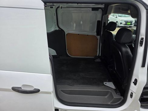 Used 2019 Ford Transit Connect XL image 21
