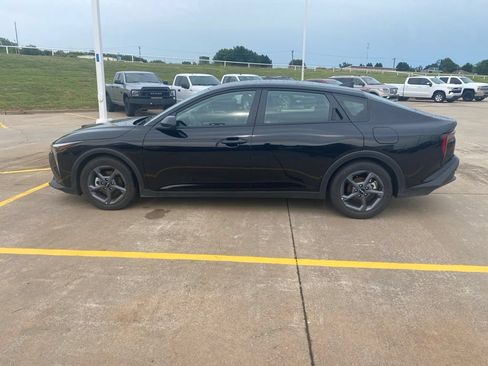 Used 2026 Kia K4 FWD image 7
