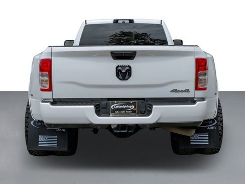 Used 2024 RAM 3500 Tradesman w/ Chrome Appearance Group image 9